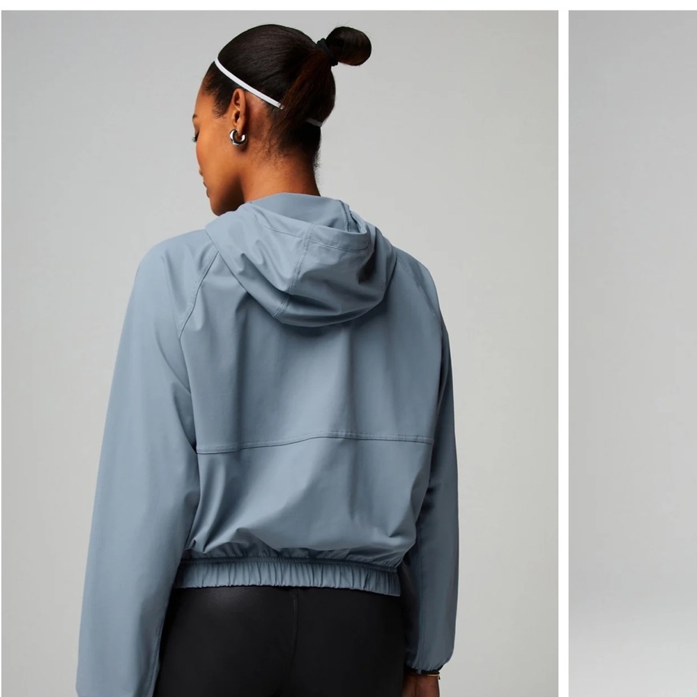 Fabletics Hooded Jacket - Picture 4 of 7